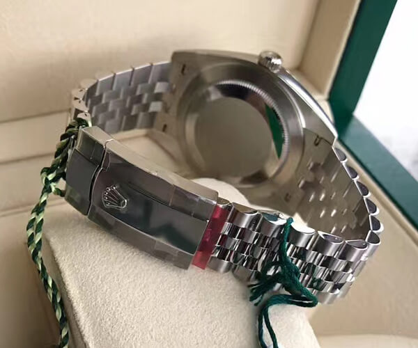超人気 スーパーコピーN級品 ロレックス デイトジャスト 偽物 41mm 126300