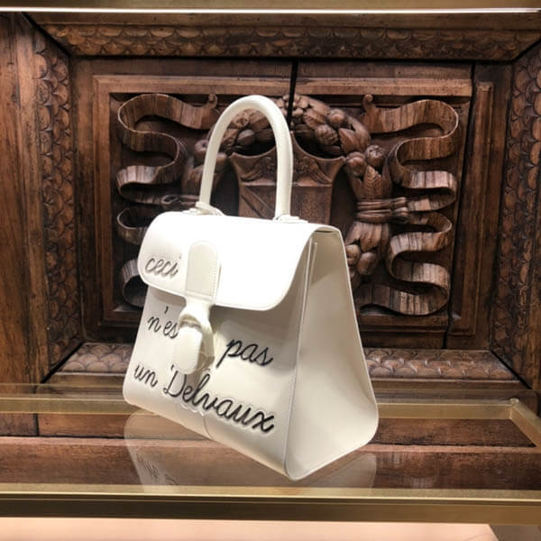デルヴォー 新色 Ceci n’est pas un DELVAUX ハンドバッグコピーAA0480B