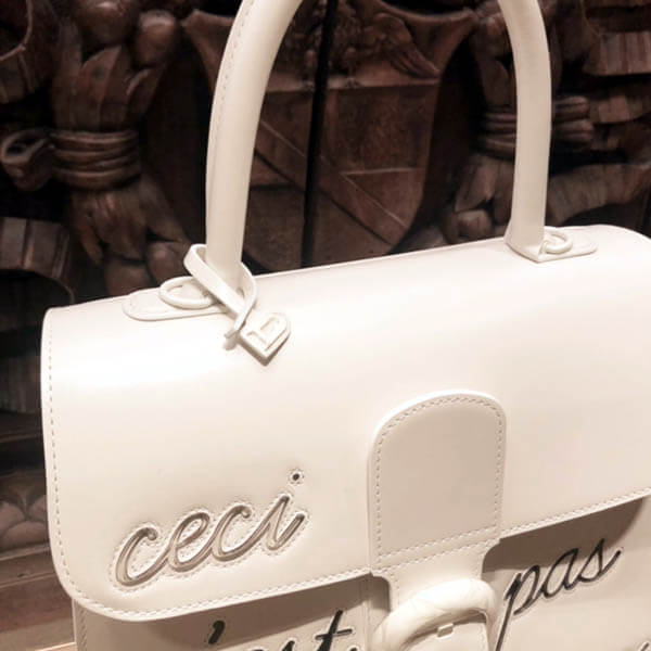 デルヴォー 新色 Ceci n’est pas un DELVAUX ハンドバッグコピーAA0480B