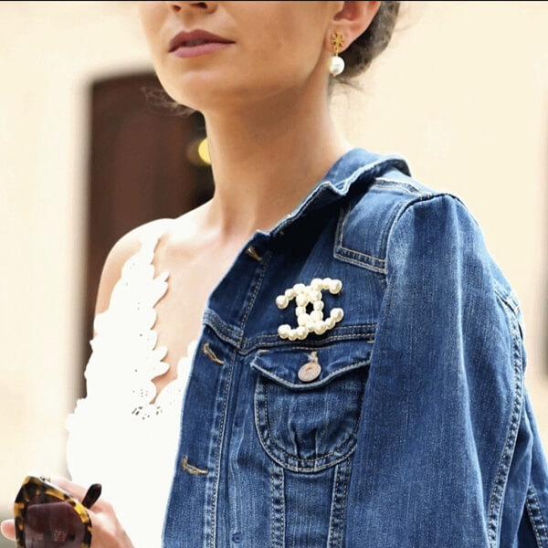 シャネル ブローチ 偽物 激安 chanel CCブローチ ココマークアクセパール BROOCH chanel21483