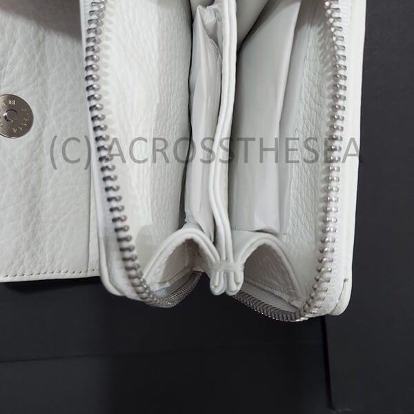 超人気★送料無料 クロムハーツ 財布 スーパーコピー スクウェアジップ ウォレット 財布 2色 Chromehearts53