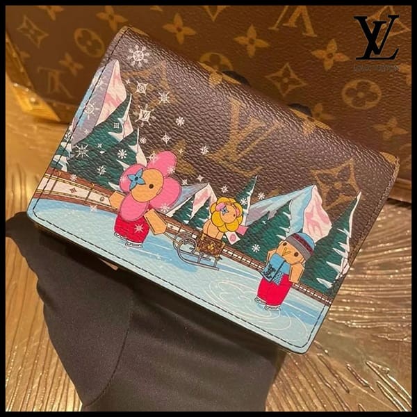 超人気☆Xmas限定♪ルイヴィトン 折りたたみ財布 スーパーコピー ヴィヴィエンヌ M82622