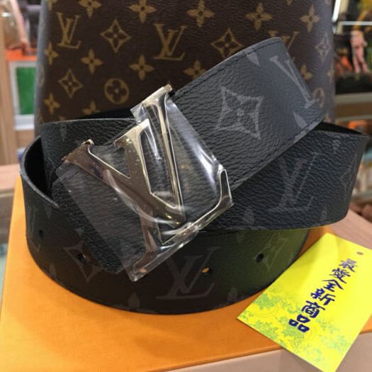 ルイヴィトン スーパーコピー サンチュール・LV イニシアル 40MM リバーシブル M9043U