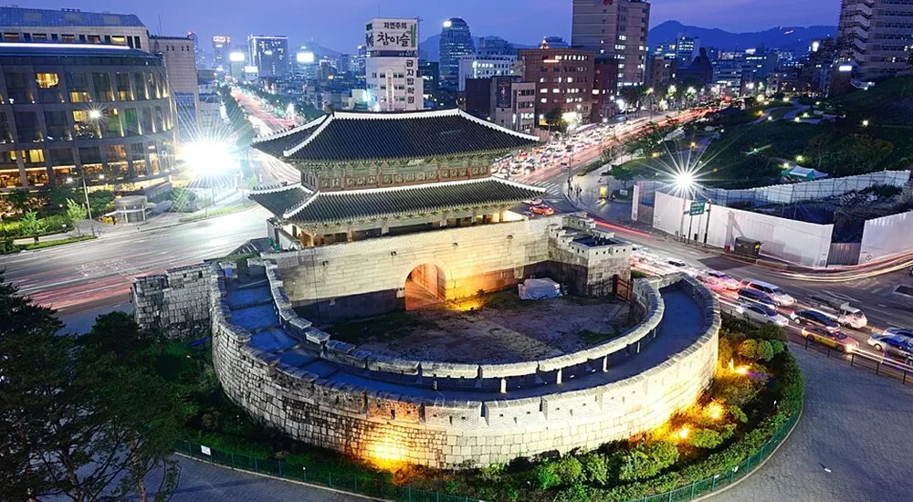 韓国 スーパーコピー 東大門
