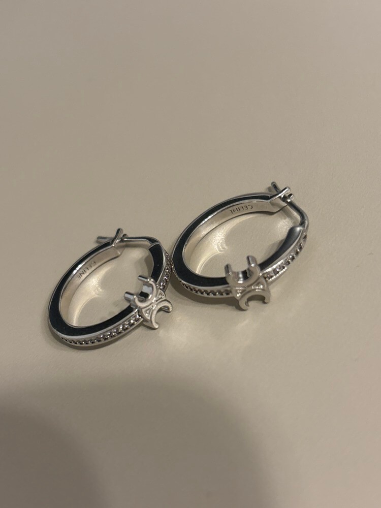 セリーヌ n級品 トリオンフ スパークル ピアス 2色 sl77415