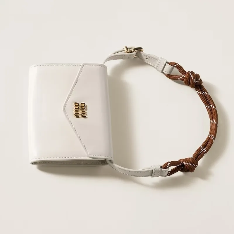 ミュウミュウ 並行輸入品 ロゴ レザー ショルダー財布 7色 miu250831
