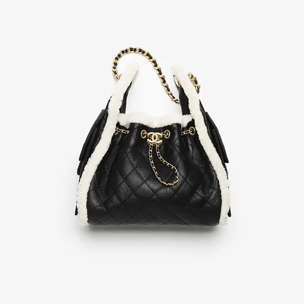 シャネル25 スモールバッグ もこもこボア AS5293 B22309 U4139