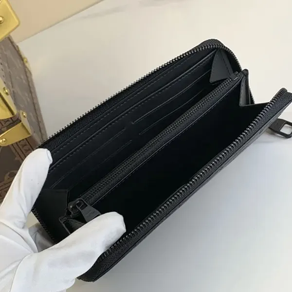 超入手困難ルイヴィトン ジッピーウォレット・ホリゾンタル M11721