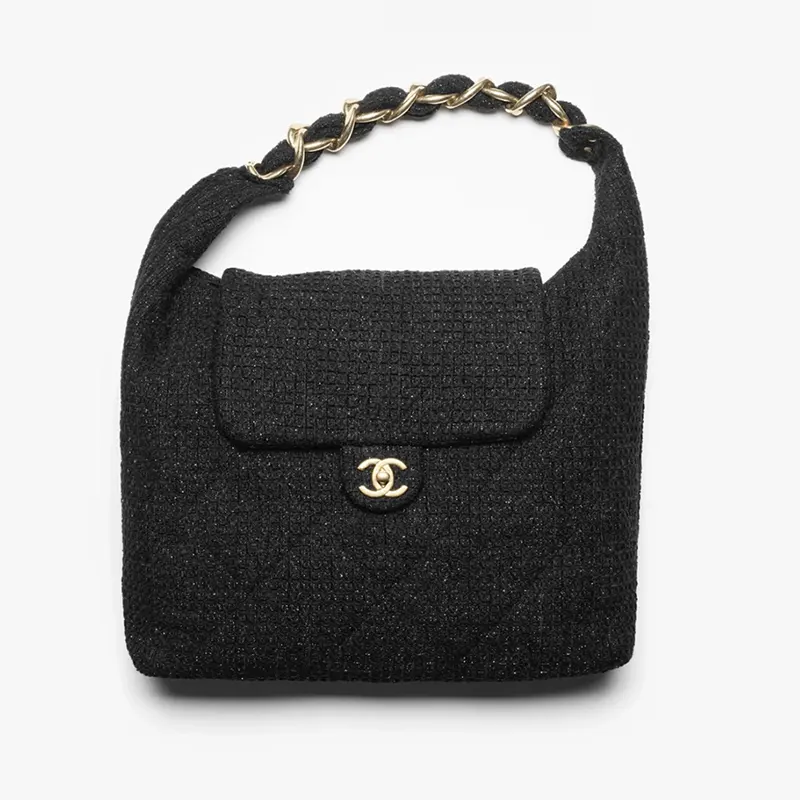 シャネル マキシ ホーボー バッグ 2色 88244da