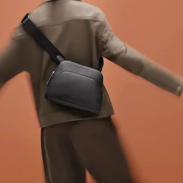 街中で映える逸品【エルメス】ボリード 偽物 メッセンジャーバッグ 人気 H086958CK