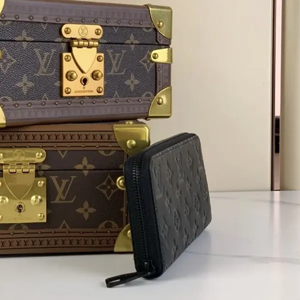超入手困難ルイヴィトン ジッピーウォレット・ホリゾンタル M11721